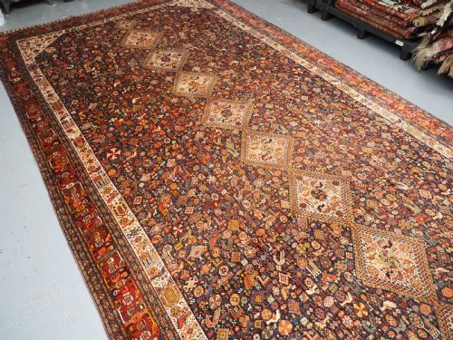 fig 1. ANTIQUE KELLEH OR KHAN CARPET BY THE KHAMSEH TRIBE, VERY LARGE SIZE, CIRCA 1880.