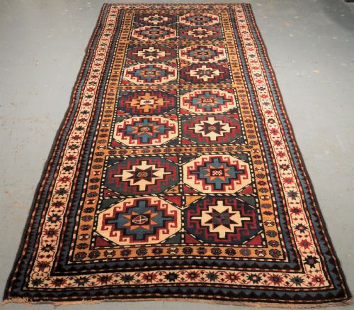 ANTIQUE CAUCASIAN MOGHAN KAZAK LONG RUG MEMLING GULS CIRCA 1890