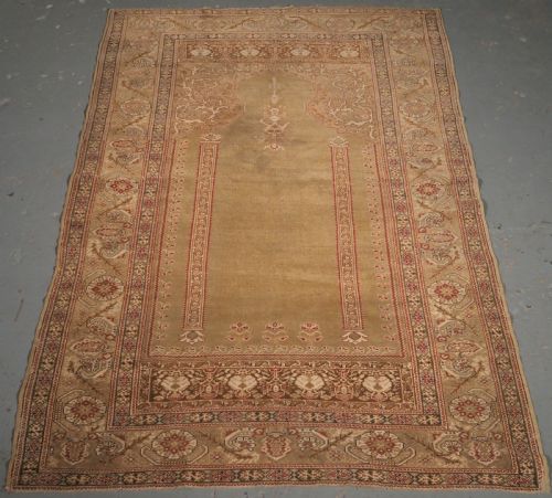 Antique Turkish Ghiordes Prayer Rug, Green Ground, Early 19th Century.