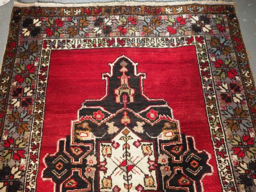 fig 1. OLD TURKISH RUNNER, NIGDE REGION, LARGE SIZE COUNTRY HOUSE LOOK, CIRCA 1920.