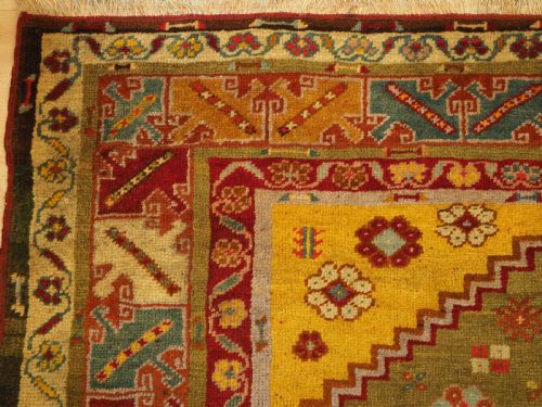 ANTIQUE TURKISH MILAS RUG WITH SCARCE GREEN GROUND CIRCA 1875 - ADDITIONAL PHOTO 5