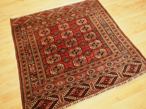 ANTIQUE TEKKE TURKMEN 'WEDDING' RUG EXCELLENT EXAMPLE OF TYPE CIRCA 1900 - ADDITIONAL PHOTO 1