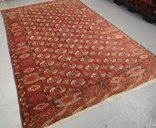 ANTIQUE TEKKE TURKMEN MAIN CARPET OF SMALL SIZE CIRCA 1900 - ADDITIONAL PHOTO 1