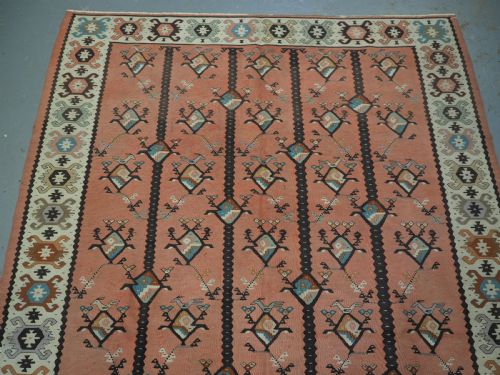 fig 2. ANTIQUE SARKOY OR PIROT KILIM OF SCARCE DESIGN, SOFT COLOURS, CIRCA 1920.