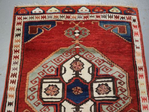ANTIQUE TURKISH KARAPINAR RUG CLASSIC DESIGN 19TH CENTURY - ADDITIONAL PHOTO 2