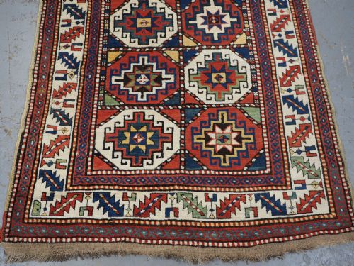 ANTIQUE CAUCASIAN MOGHAN KAZAK LONG RUG OUTSTANDING CONDITION CIRCA 1880 - ADDITIONAL PHOTO 4