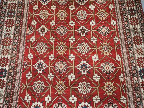 ANTIQUE CAUCASIAN SHIRVAN RUG WITH BOLD FLORAL LATTICE DESIGN CIRCA 1890 - ADDITIONAL PHOTO 2