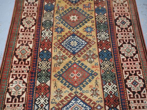 ANTIQUE SOUTH CAUCASIAN RUG WITH SCARCE YELLOW GROUND CIRCA 1880 - ADDITIONAL PHOTO 3