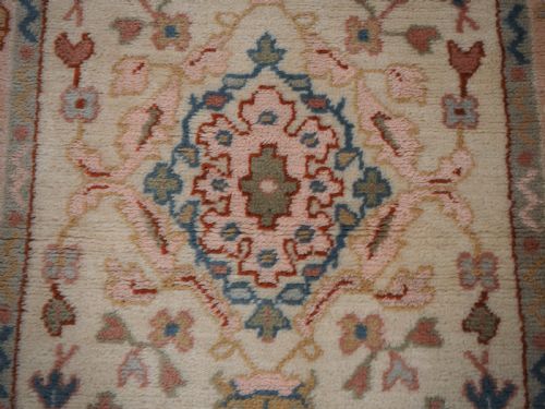ANTIQUE TURKISH KULA OUSHAK RUG SOFT PASTEL COLOURS CIRCA 1900 - ADDITIONAL PHOTO 8