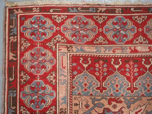 ANTIQUE 'TRANSYLVANIAN' COLUMN PRAYER RUG PROBABLY BY TUDUC CIRCA 1920 - ADDITIONAL PHOTO 5