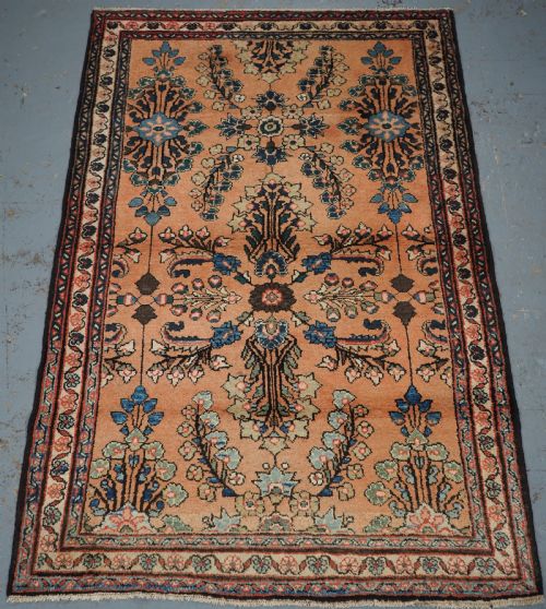 Antique Mahal Rug with Soft Peach / Apricot Colour, Circa 1920.