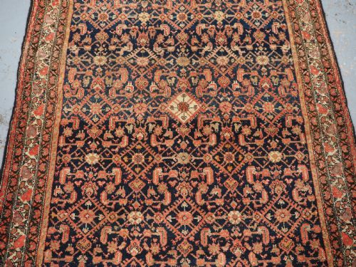ANTIQUE MALAYER RUG WITH HERATI DESIGN CIRCA 1900 - ADDITIONAL PHOTO 3
