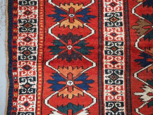 ANTIQUE SOUTH CAUCASIAN KURDISH RUG INTERESTING DESIGN CIRCA 1920 - ADDITIONAL PHOTO 6