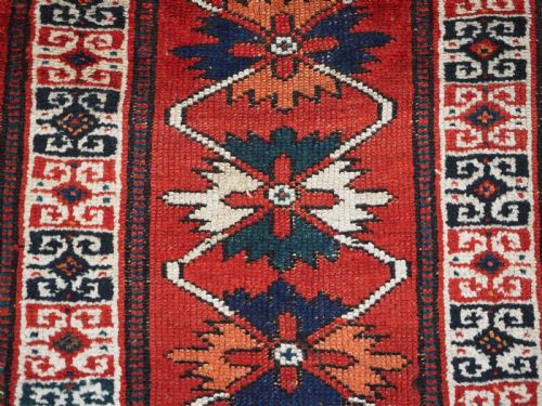 ANTIQUE SOUTH CAUCASIAN KURDISH RUG INTERESTING DESIGN CIRCA 1920 - ADDITIONAL PHOTO 8