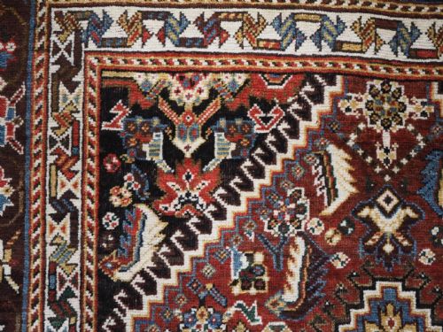 ANTIQUE QASHQAI LONG RUG WITH TRIPLE MEDALLION DESIGN CIRCA 1900 - ADDITIONAL PHOTO 7
