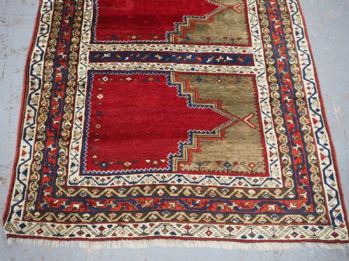 ANTIQUE TURKISH SIVAS SAF MULTI NICHE PRAYER RUG CIRCA 1900 - ADDITIONAL PHOTO 4