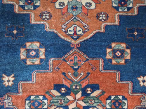 ANTIQUE CAUCASIAN DERBENT TRIPLE MEDALLION RUG CIRCA 1900 - ADDITIONAL PHOTO 8