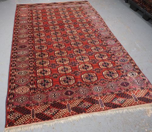fig 1. ANTIQUE TEKKE TURKMEN RUG, SUPERB COLOUR, COCHINEAL HIGHLIGHTS, CIRCA 1900.
