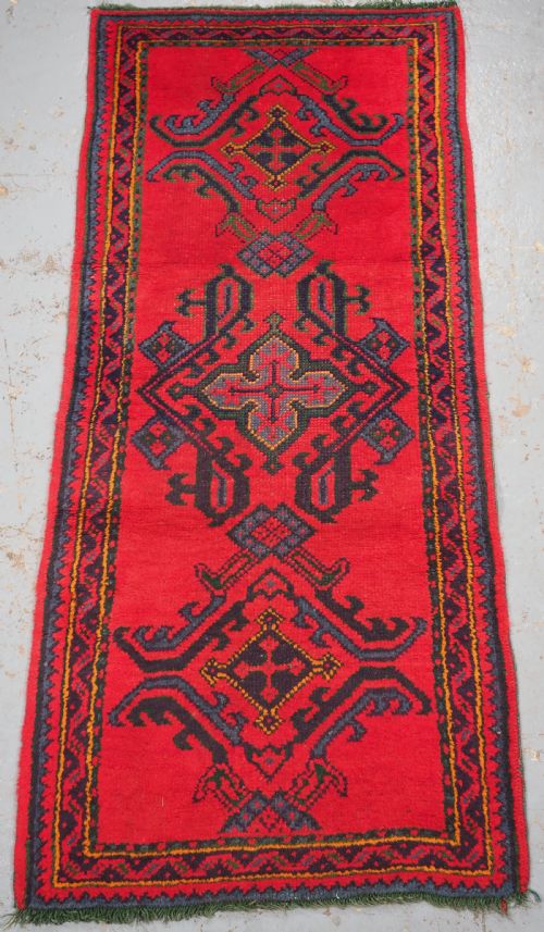 Antique Turkish Oushak Rug / Runner of Small Size, Traditional Design, Circa 1920.