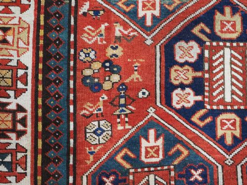 ANTIQUE CAUCASIAN GENDJE KAZAK RUG FOLK ART HORSES AND PEOPLE CIRCA 1890 - ADDITIONAL PHOTO 8
