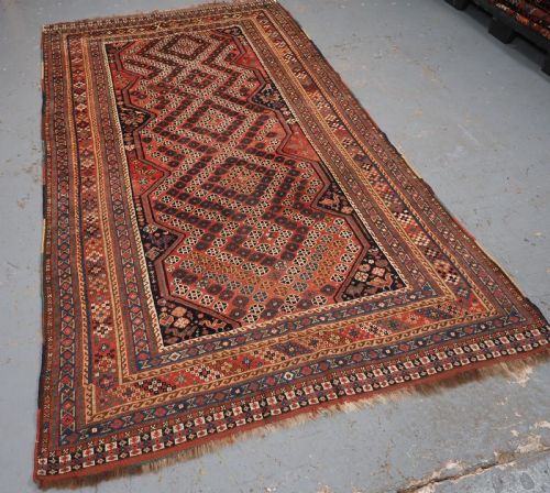 ANTIQUE TRIBAL QASHQAI RUG WITH DIAMOND LATTICE DESIGN CIRCA 1880 - ADDITIONAL PHOTO 1