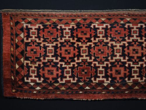 fig 1. ANTIQUE ERSARI TURKMEN TORBA WITH KOCHAK DESIGN, CIRCA 1880.