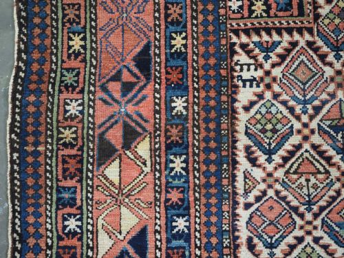 ANTIQUE CAUCASIAN DAGESTAN PRAYER RUG IVORY GROUND WITH FLORAL LATTICE CIRCA 1880 - ADDITIONAL PHOTO 5