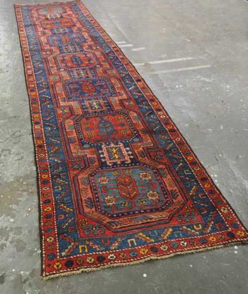 ANTIQUE KURDISH OR SOUTH CAUCASIAN RUNNER WITH GARDEN DESIGN SUPERB CONDITION CIRCA 1920 - ADDITIONAL PHOTO 2