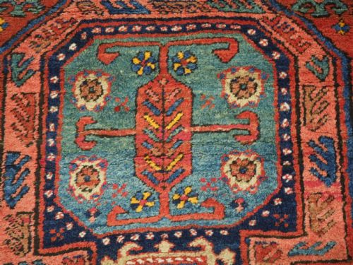 ANTIQUE KURDISH OR SOUTH CAUCASIAN RUNNER WITH GARDEN DESIGN SUPERB CONDITION CIRCA 1920 - ADDITIONAL PHOTO 10