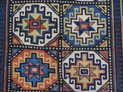 ANTIQUE CAUCASIAN MOGHAN KAZAK RUNNER WITH MEMLING GUL DESIGN CIRCA 1890 - ADDITIONAL PHOTO 9
