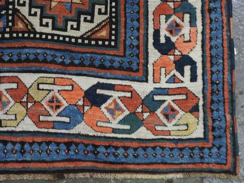ANTIQUE CAUCASIAN MOGHAN KAZAK RUNNER WITH MEMLING GUL DESIGN CIRCA 1890 - ADDITIONAL PHOTO 11