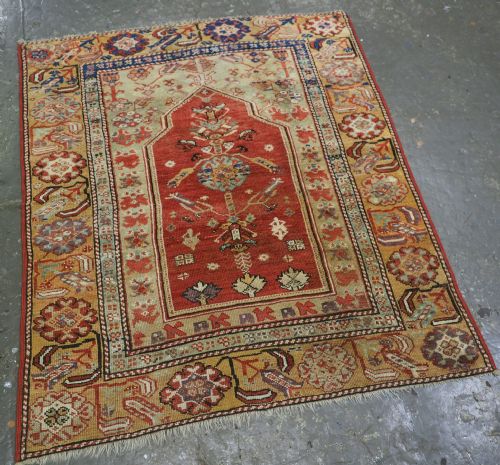 fig 1. ANTIQUE TURKISH KONYA REGION VILLAGE PRAYER RUG, EARLY 19TH CENTURY.