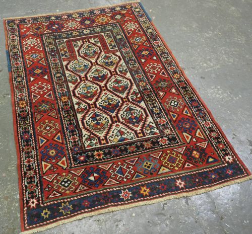 ANTIQUE CAUCASIAN GENDJE PRAYER RUG FLORAL LATTICE DESIGN CIRCA 1890 - ADDITIONAL PHOTO 1