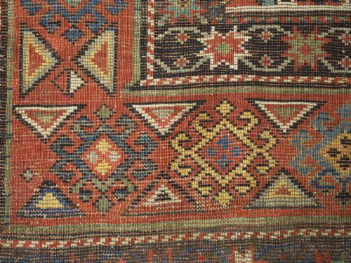 ANTIQUE CAUCASIAN GENDJE PRAYER RUG FLORAL LATTICE DESIGN CIRCA 1890 - ADDITIONAL PHOTO 10