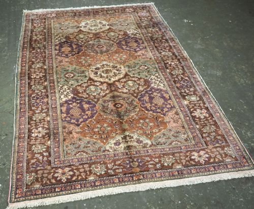 VINTAGE TURKISH KAYSERI 'ART SILK' RUG WITH REPEAT FLORAL DESIGN CIRCA 1930 - ADDITIONAL PHOTO 1