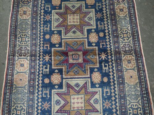 ANTIQUE CAUCASIAN ARMENIAN ERIVAN RUG WITH STAR DESIGN CIRCA 1900 - ADDITIONAL PHOTO 3