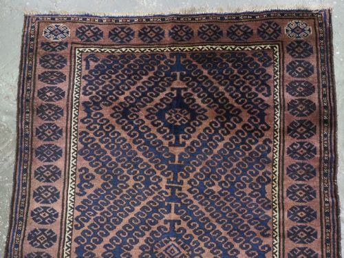 ANTIQUE AFGHAN ADRASKHAN BALUCH RUG WITH 'MUSHWANI' DESIGN CIRCA 190020 - ADDITIONAL PHOTO 2