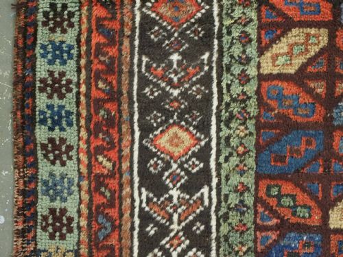 ANTIQUE BALUCH PRAYER RUG SCARCE DESIGN ATTRIBUTED TO THE 'BALUCH OF TURKESTAN' CIRCA 1880 - ADDITIONAL PHOTO 6