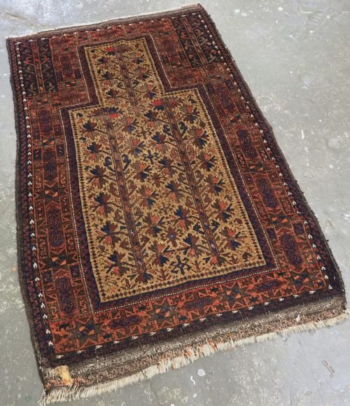 fig 1. ANTIQUE TIMURI / BALUCH PRAYER RUG, CAMEL GROUND WITH TREE OF LIFE, CIRCA 1880.