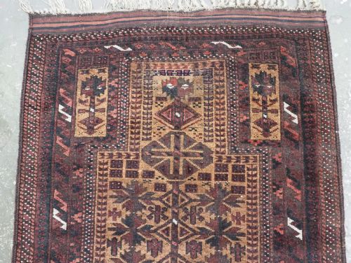 ANTIQUE BALUCH TIMURI PRAYER RUG CAMEL GROUND WITH TREE OF LIFE CIRCA 1900 - ADDITIONAL PHOTO 2