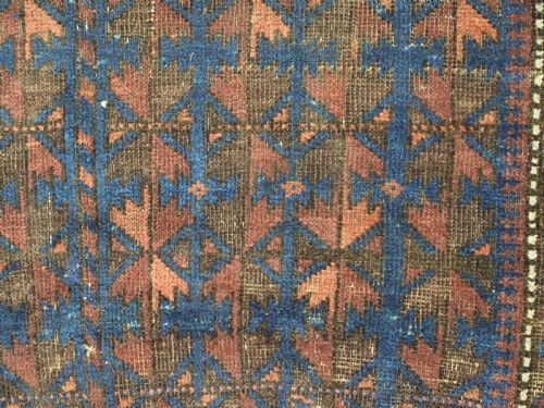 ANTIQUE TIMURI BALUCH PRAYER RUG BLUE GROUND WITH REPEAT LEAF DESIGN CIRCA 1880 - ADDITIONAL PHOTO 7