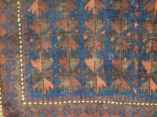 ANTIQUE TIMURI BALUCH PRAYER RUG BLUE GROUND WITH REPEAT LEAF DESIGN CIRCA 1880 - ADDITIONAL PHOTO 8