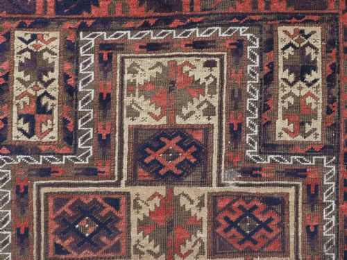ANTIQUE TIMURI YAQOUB KHANI BALUCH PRAYER RUG VERY EARLY EXAMPLE CIRCA 1870 OR EARLIER - ADDITIONAL PHOTO 6