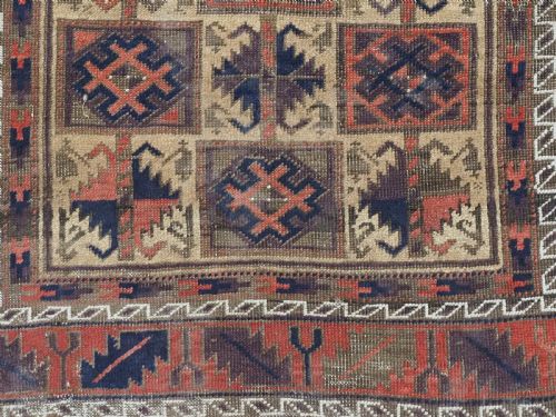 ANTIQUE TIMURI YAQOUB KHANI BALUCH PRAYER RUG VERY EARLY EXAMPLE CIRCA 1870 OR EARLIER - ADDITIONAL PHOTO 8