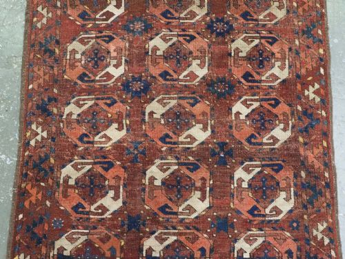 ANTIQUE ERSARI TURKMEN RUG POSSIBLY KIZIL AYAK VERY EARLY EXAMPLE CIRCA 18001850 - ADDITIONAL PHOTO 3
