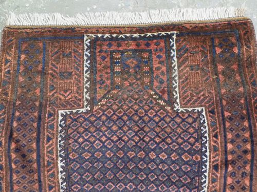 ANTIQUE TIMURI BALUCH PRAYER RUG 'DOKHTAREQAZI' DESIGN CIRCA 1890 - ADDITIONAL PHOTO 2