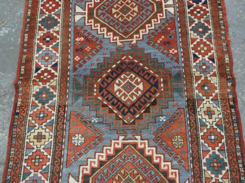 ANTIQUE CAUCASIAN MOGHAN KAZAK RUG HOOKED MEDALLION DESIGN CIRCA 1890 - ADDITIONAL PHOTO 3