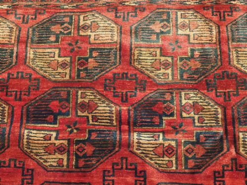 ANTIQUE AFGHAN TURKMEN CARPET WITH TRADITIONAL GUL DESIGN CIRCA 1920 - ADDITIONAL PHOTO 7