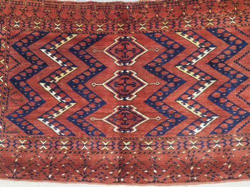 ANTIQUE ERSARI BESHIR TURKMEN CHUVAL FACE WITH IKAT DESIGN CIRCA 1880 - ADDITIONAL PHOTO 3