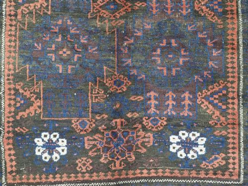 ANTIQUE TIMURI OR BALUCH MAIN CARPET OF CLASSIC DESIGN 1880 OR EARLIER - ADDITIONAL PHOTO 10